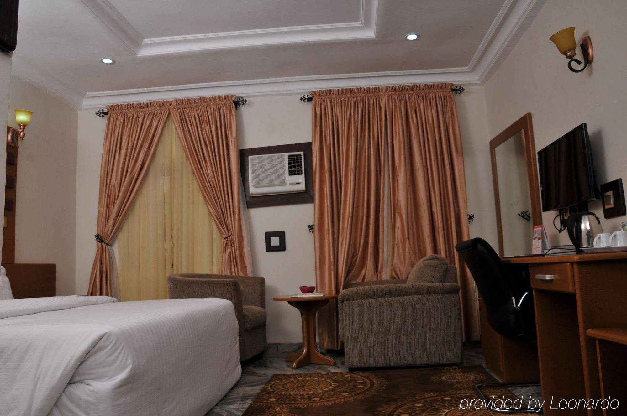 Hotel De Bently Abuja Exterior foto