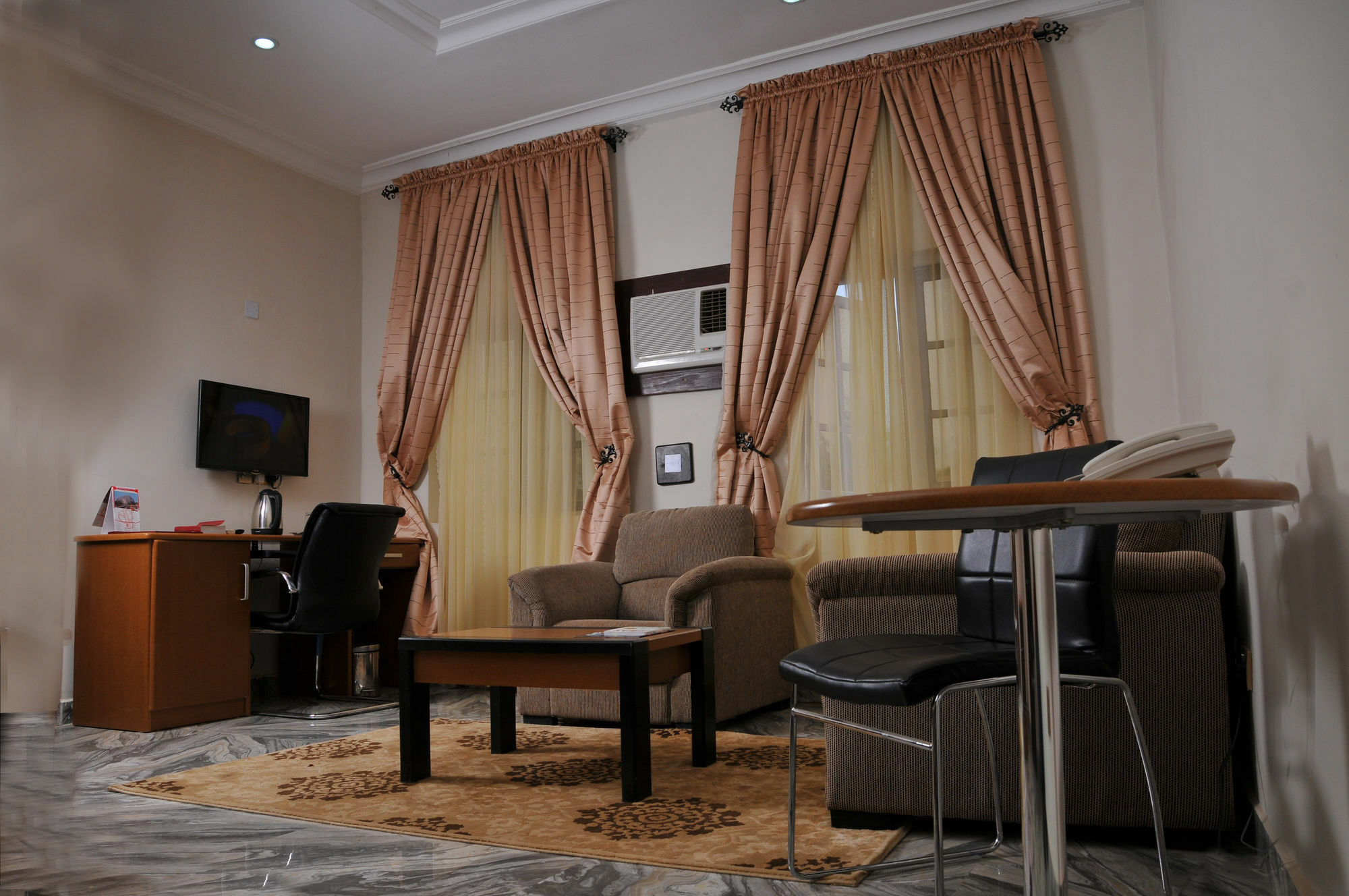 Hotel De Bently Abuja Exterior foto