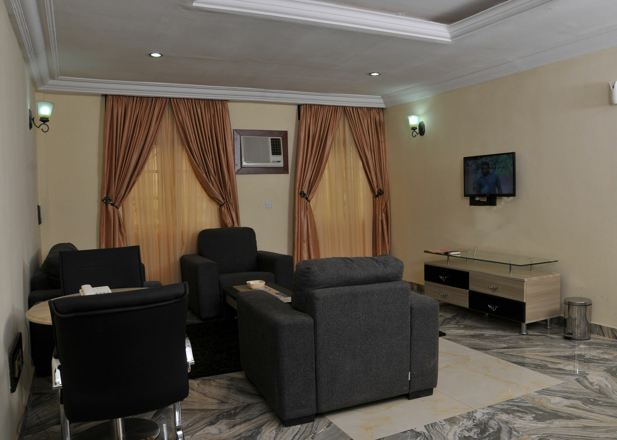 Hotel De Bently Abuja Exterior foto
