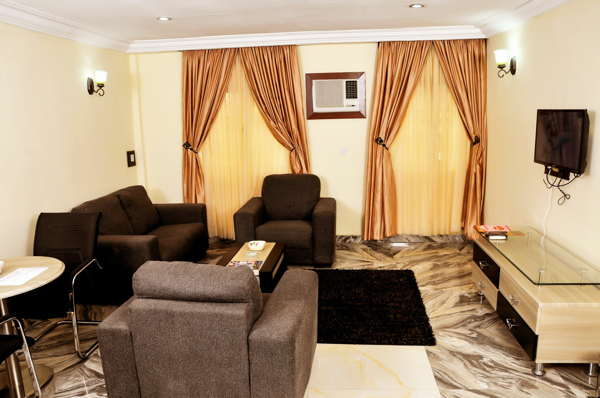Hotel De Bently Abuja Exterior foto